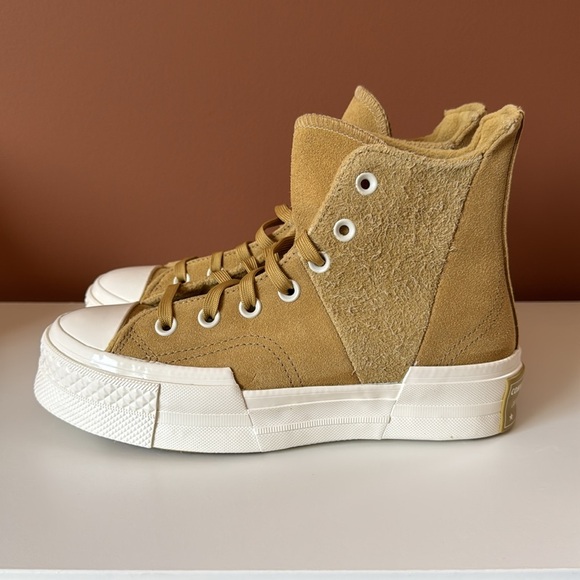 CONVERSE GENDER INCLUSIVE CHUCK TAYLOR® ALL STAR® 70 PLUS HIGH TOP SNEAKER - Picture 5 of 8